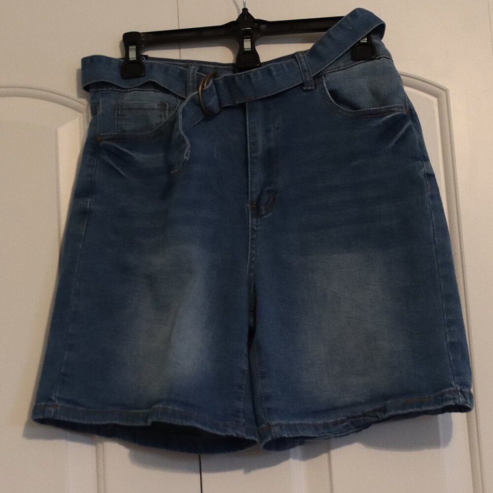 One Republic For All Sz 8 Denim Jean Shorts w/D ring Belt Casual Summer